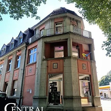 Central Pension בית הארחה