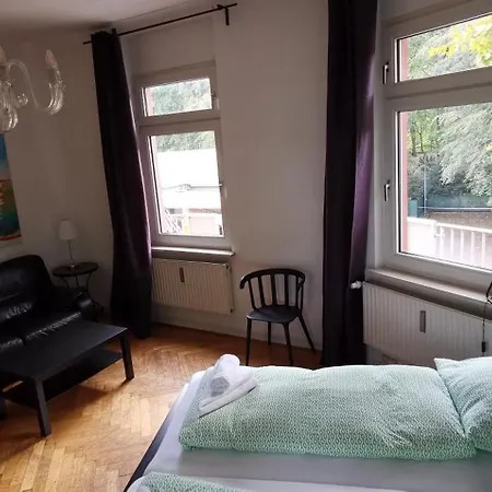 بيت ضيافة Central Pension دوسبرغ