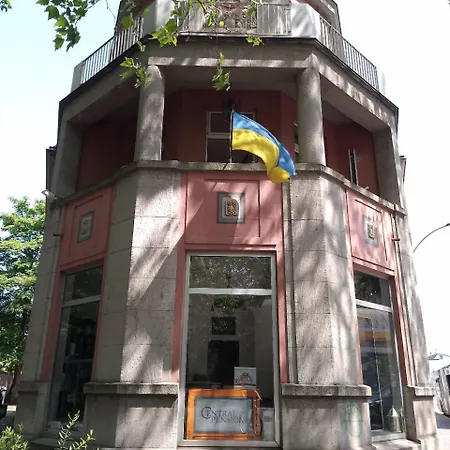 Central Pension 2* דיסבורג