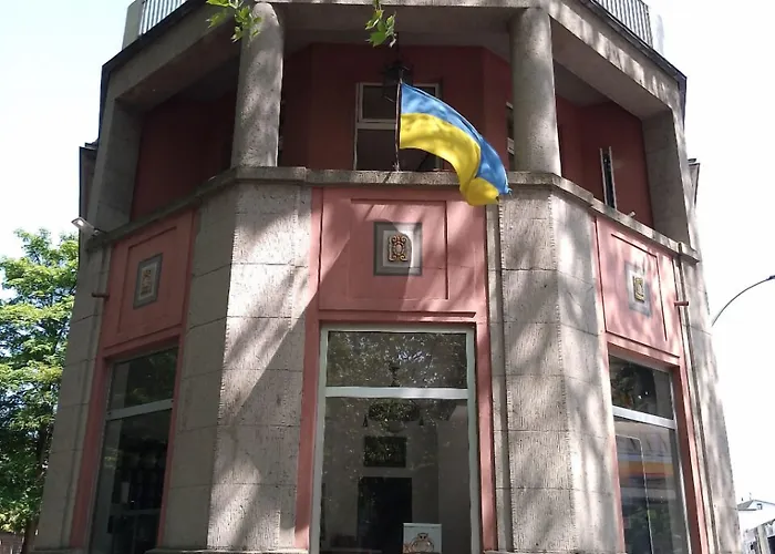 中央旅馆 2* 杜伊斯堡